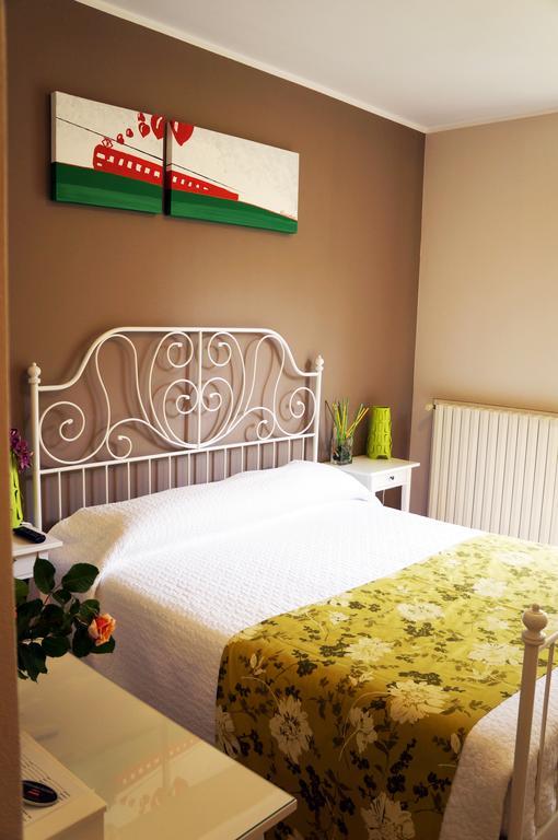 Alexander Rooms Tirano Zimmer foto