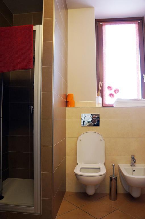 Alexander Rooms Tirano Zimmer foto